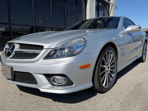 Silver 2011 Mercedes-Benz SL-Class SL 550