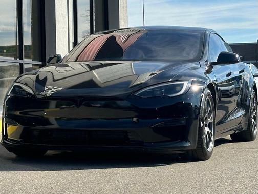 2023 Tesla Model S Plaid