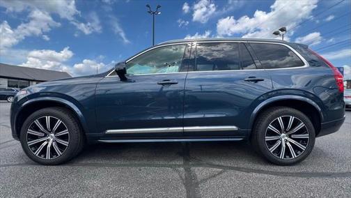 2023 Volvo XC90 B6 Plus 7-Seater