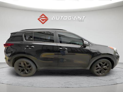 Black Cherry 2021 Kia Sportage S
