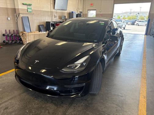 Solid Black 2023 Tesla Model 3 Standard Range