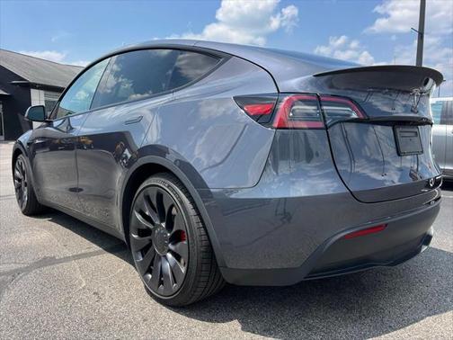 2023 Tesla Model Y Performance Dual Motor All-Wheel Drive