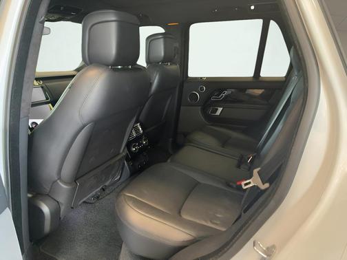White 2020 Land Rover Range Rover P525 HSE SWB