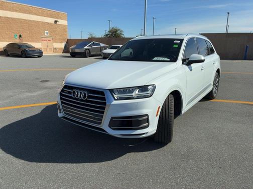 2018 Audi Q7 3.0T Premium Plus