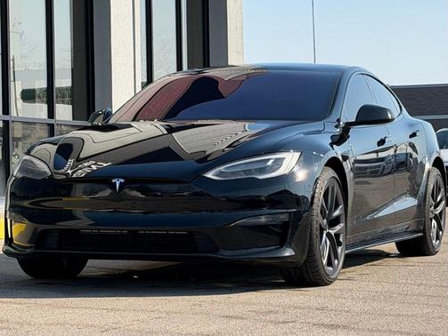 2021 Tesla Model S Plaid