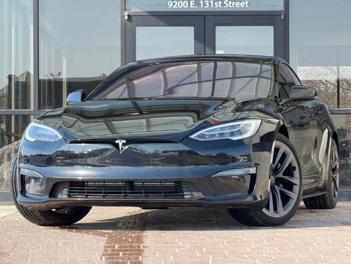 2021 Tesla Model S Plaid