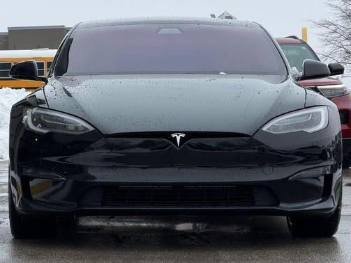2021 Tesla Model S Plaid