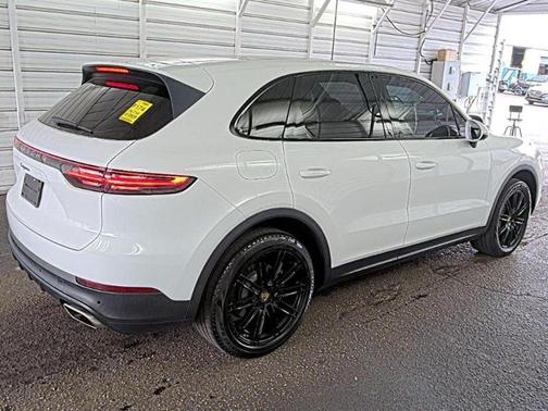 2020 Porsche Cayenne Cayenne