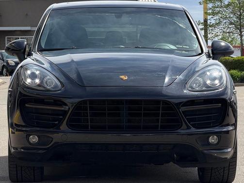 Jet Black Metallic 2013 Porsche Cayenne GTS