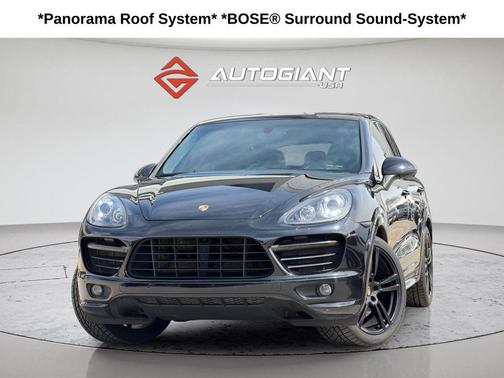 Jet Black Metallic 2013 Porsche Cayenne GTS