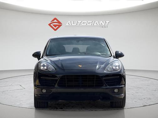 Jet Black Metallic 2013 Porsche Cayenne GTS