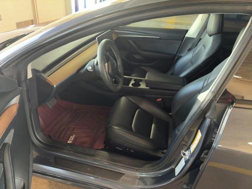 2022 Tesla Model 3 Standard Range