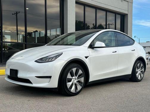 2021 Tesla Model Y Long Range Dual Motor All-Wheel Drive