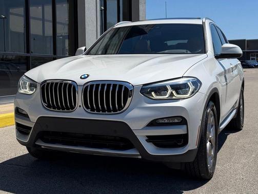 Mineral White Metallic 2021 BMW X3 xDrive30i