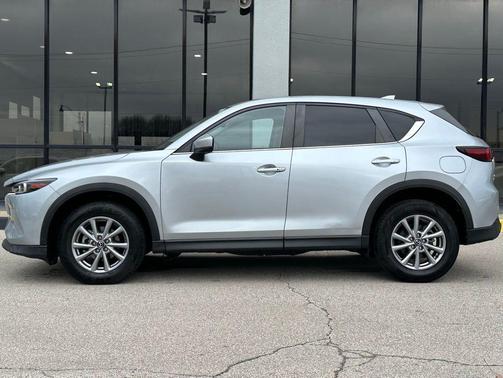 2023 Mazda CX-5 2.5 S Preferred Package