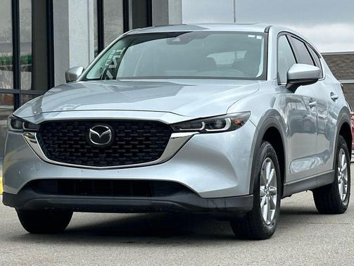 2023 Mazda CX-5 2.5 S Preferred Package