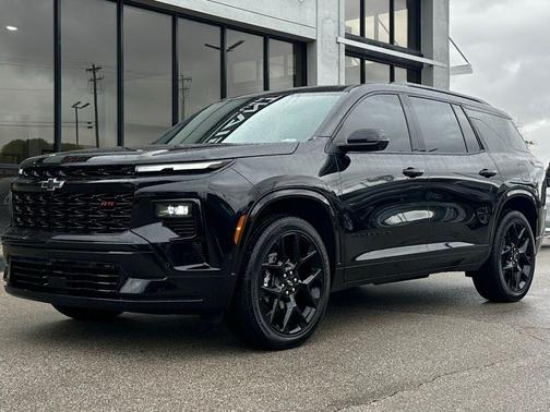 2025 Chevrolet Traverse RS
