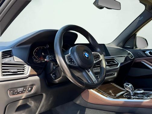 Carbon Black Metallic 2019 BMW X5 xDrive50i