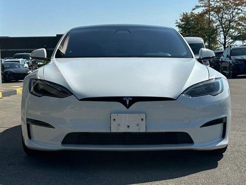 2022 Tesla Model S Plaid