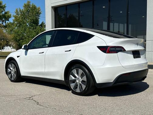 2020 Tesla Model Y Long Range Dual Motor All-Wheel Drive