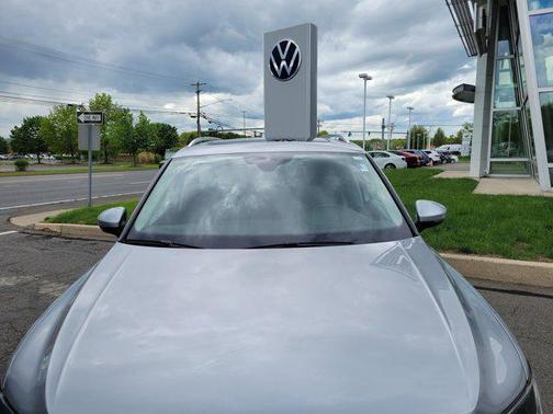 2021 Volkswagen Tiguan 2.0T SEL