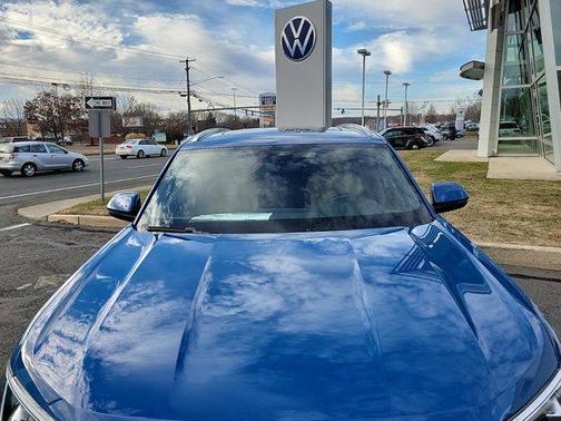 2025 Volkswagen Atlas Cross Sport 2.0T SE w/Technology 4MOTION
