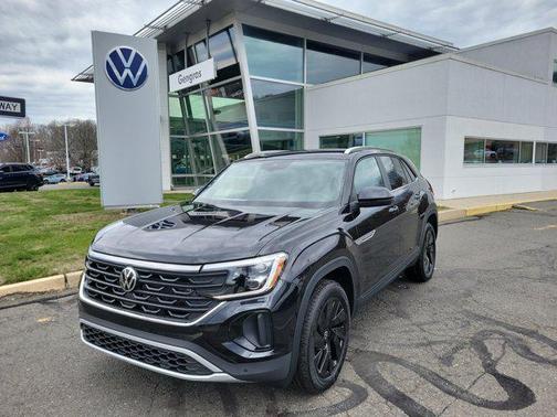 2025 Volkswagen Atlas Cross Sport 2.0T SE w/Technology 4MOTION