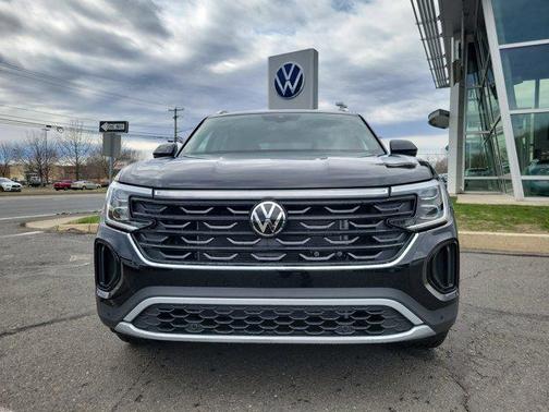 2025 Volkswagen Atlas Cross Sport 2.0T SE w/Technology 4MOTION