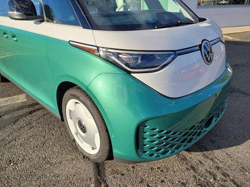 2025 Volkswagen ID. Buzz 1st Edition with 4MOTION