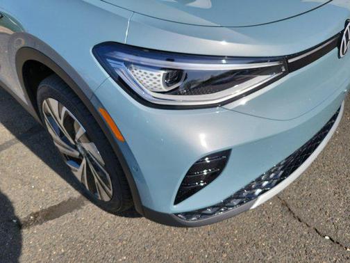 2025 Volkswagen ID.4 Pro S Plus