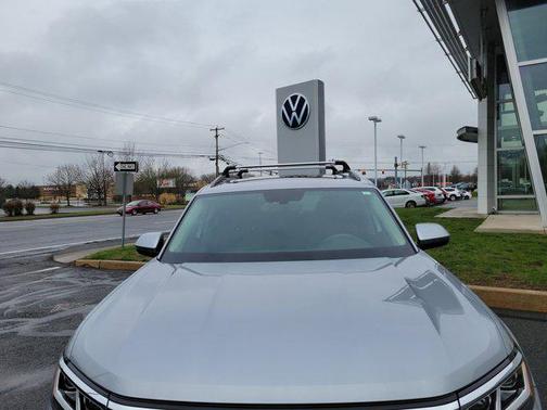 2022 Volkswagen Atlas 2.0T SE w/Technology 4MOTION