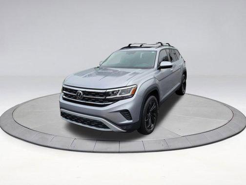 2022 Volkswagen Atlas 2.0T SE w/Technology 4MOTION