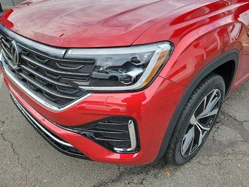 2025 Volkswagen Atlas 2.0T SEL Premium R-Line 4MOTION