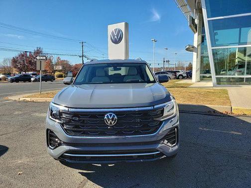 2025 Volkswagen Atlas 2.0T SEL Premium R-Line 4MOTION
