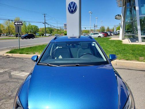 2016 Volkswagen Golf SportWagen TSI SE 4-Door