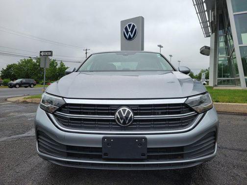 2022 Volkswagen Jetta 1.5T SE