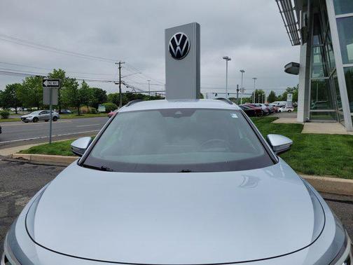 2021 Volkswagen ID.4 Pro