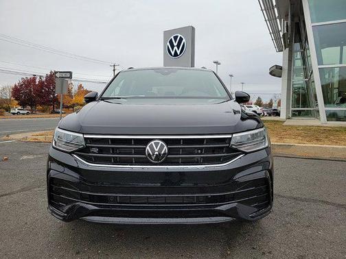 2024 Volkswagen Tiguan 2.0T SE R-Line Black 4MOTION