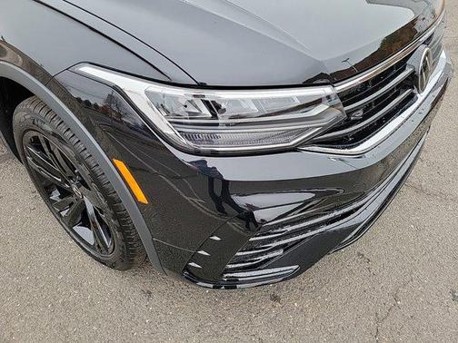 2024 Volkswagen Tiguan 2.0T SE R-Line Black 4MOTION