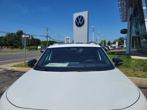 2025 Volkswagen Tiguan 2.0T SE R-Line Black 4MOTION