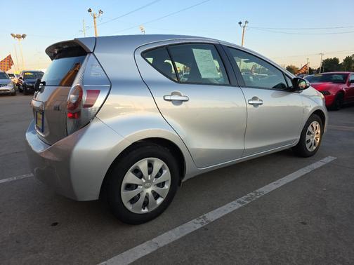 2014 Toyota Prius c One