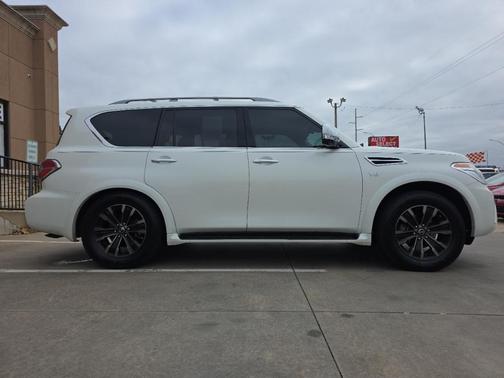 2019 Nissan Armada Platinum