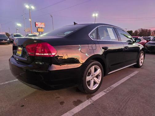 2012 Volkswagen Passat 2.5 SE