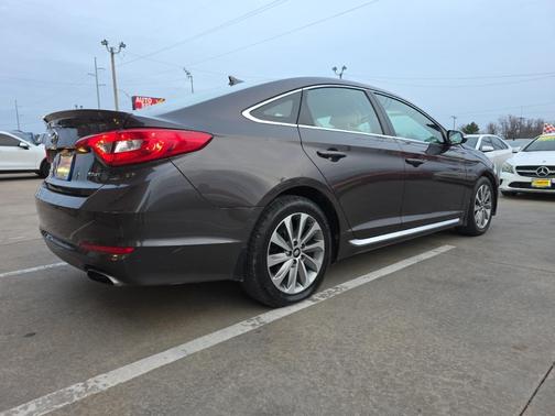 2017 Hyundai SONATA Sport