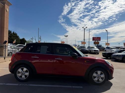 2016 MINI Hardtop Cooper