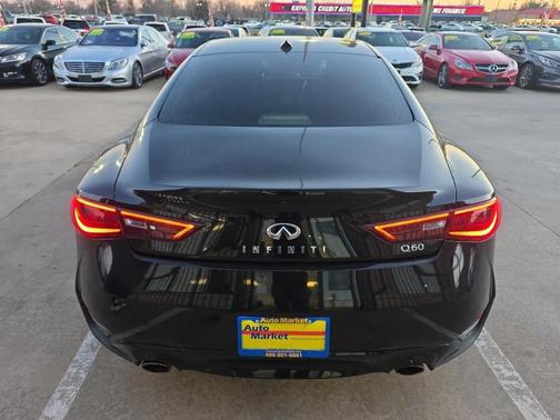 2017 INFINITI Q60 3.0T Premium