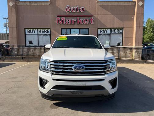 White 2019 Ford Expedition Max XLT