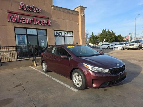 Burgundy 2017 Kia Forte LX