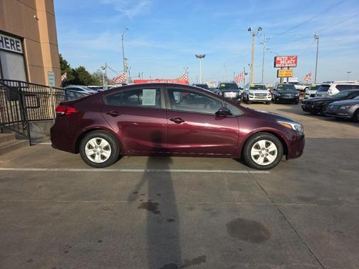 Burgundy 2017 Kia Forte LX