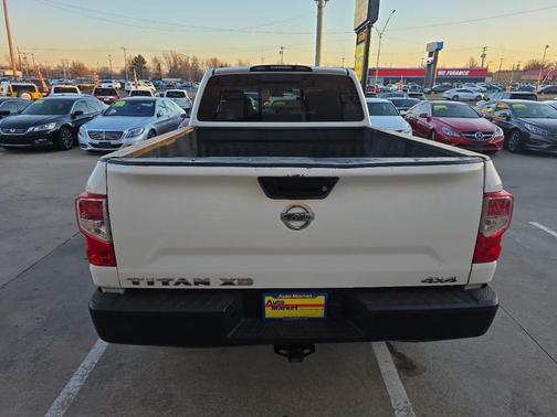 2018 Nissan Titan XD S